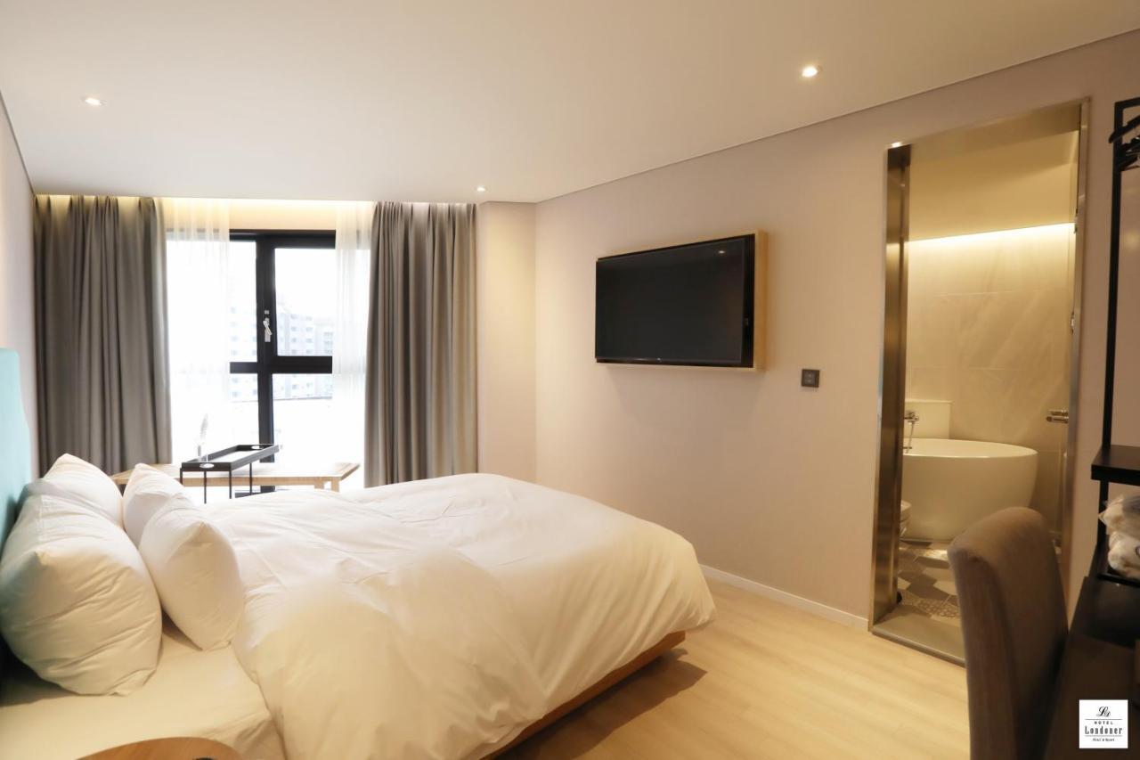 Londoner Hotel Gwangan Busan Eksteriør billede