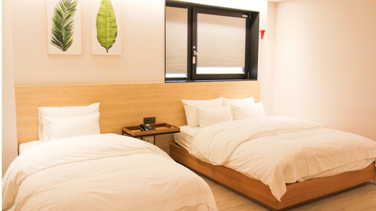 Londoner Hotel Gwangan Busan Eksteriør billede